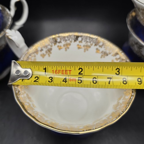 5 tazze da tè Royal Albert serie Regal filigrana dorata oro blu e bianco - Foto 7 di 7