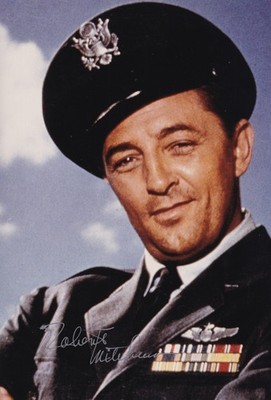 Robert Mitchum Originalautogramm auf Großoto