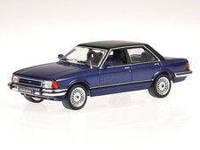 Ford Granada MK2 2.8 GL 1982 blue black diecast model car CLC451 IXO 1:43