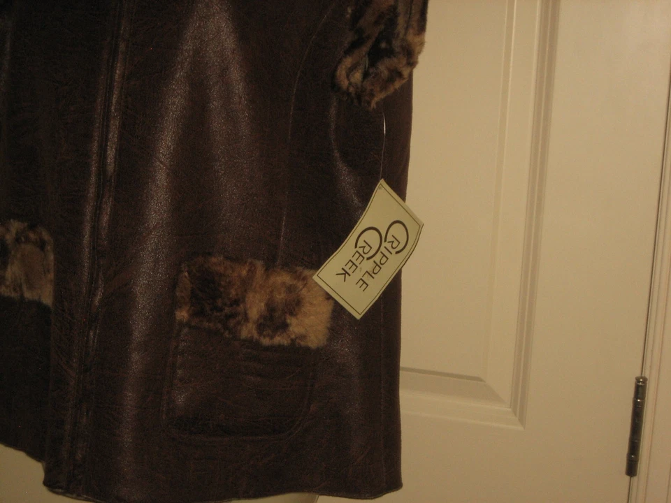 Cripple Creek~Women's Faux Brown Lambskin Leather & Fur Trim Vest~ SZ XL~NWT~ - Image 4 of 4