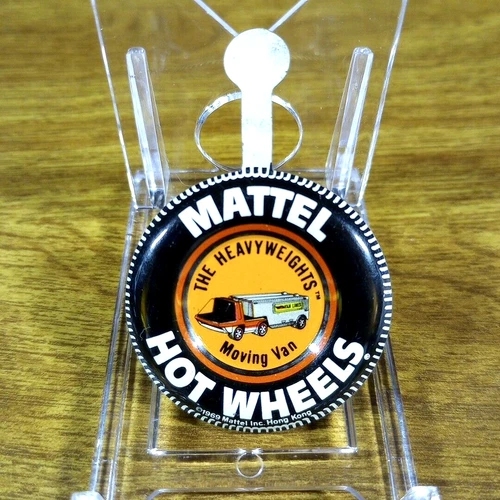 Hot Wheels Vintage Redline The Heavyweights Moving Van Metal Button Pin HK 1968