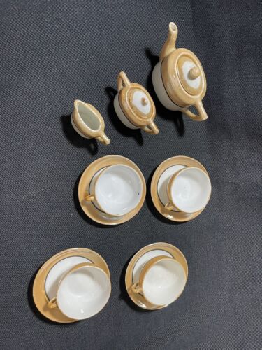 VTG, MADE IN JAPAN PORCELAIN 13 PC MINIATURE CHILD TOY TEA SET W IRIDESCENT  B. - Picture 1 of 14