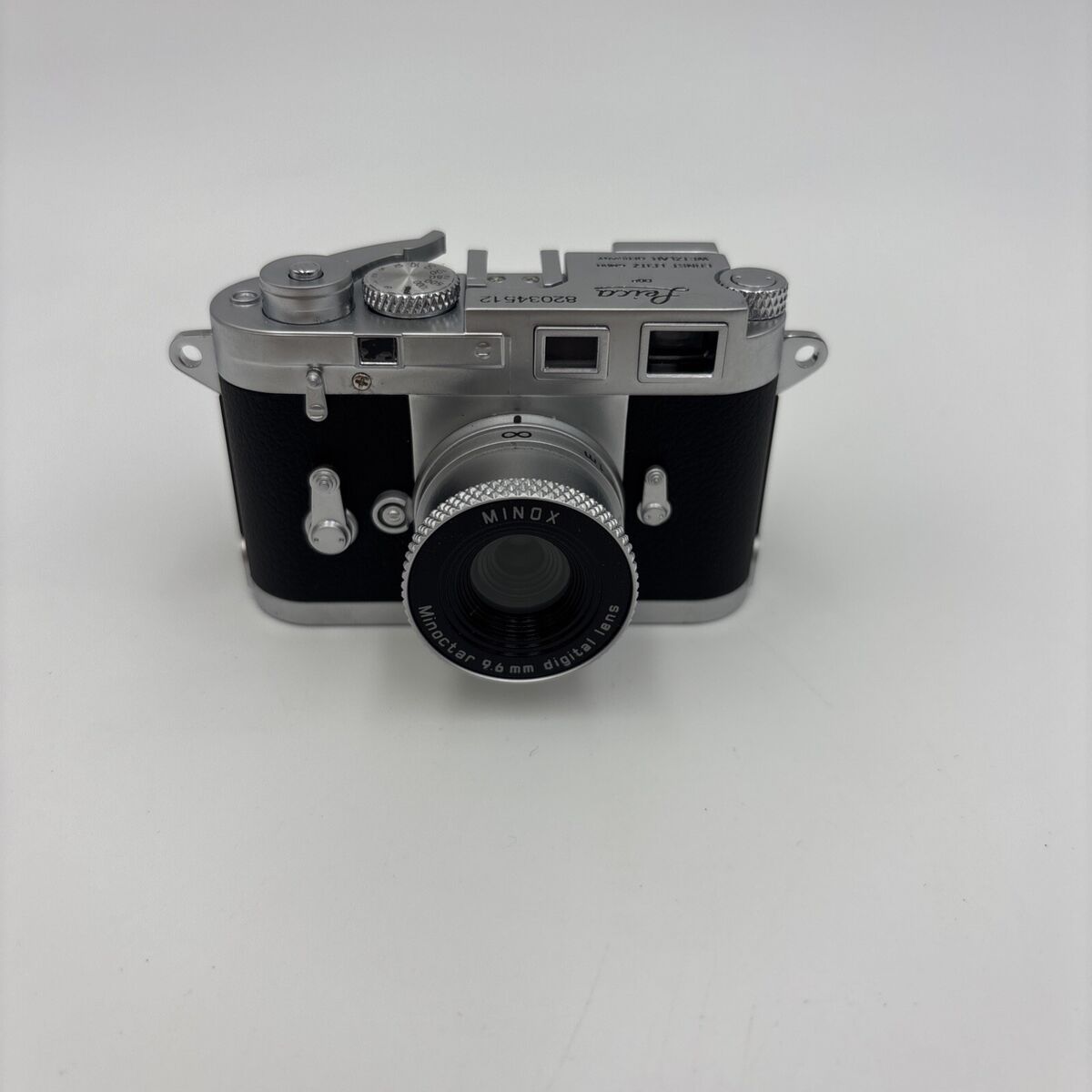 MINOX Digital Classic Camera Leica M3 (4.0) With Metal Case MINOX Digital Classic Camera Leica M3 (4.0) With Metal Case