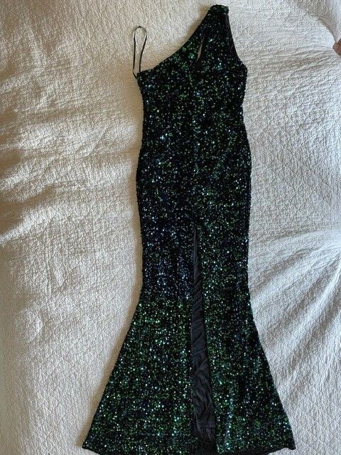 love and lemonade one shoulder sequin dress LOVE&LEMONADE One Shoulder Sequin Bodycon Cocktail Dress