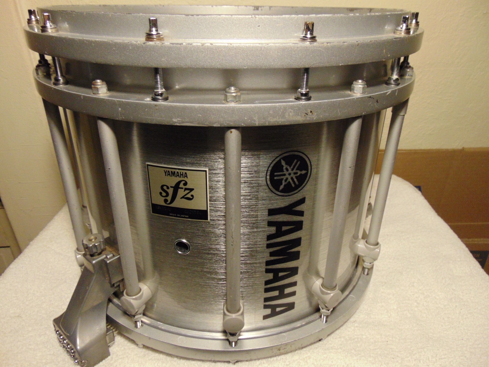YAMAHA SFZ MARCHING SNARE DRUM w/ CASE eBay