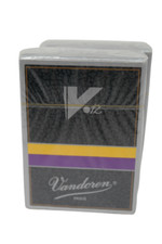 Vandoren CR1925 Bb Clarinet V.12 Reeds Strength 2.5; Box of 10