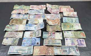 World Paper Money Lot
