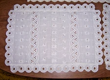 4 Vintage White Table Runners or Dresser Scarves 40 x 14, 33 x 12.5, 13 x 10 (2)