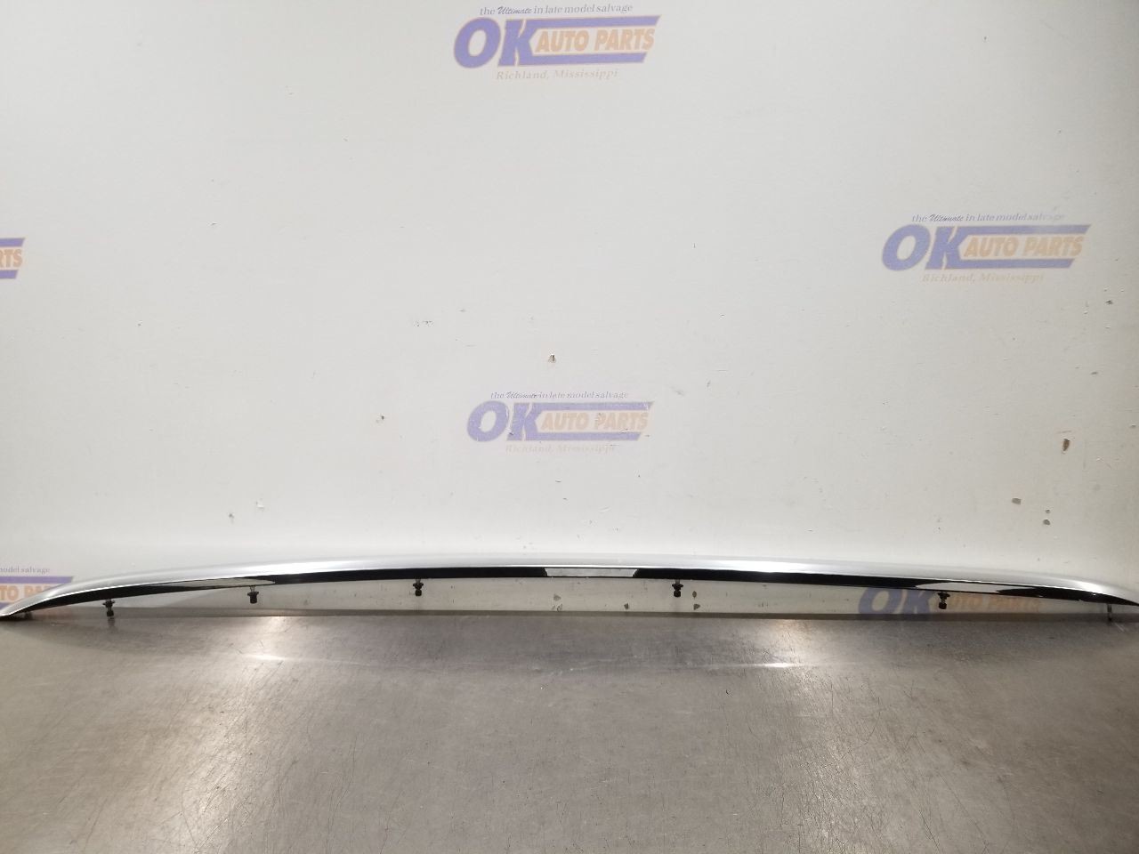 17 BENTLEY BENTAYGA LUGGAGE RACK ROOF RAIL LEFT DRIVER 36A860021