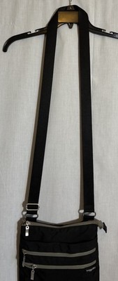 BAGGALLINI Black Crossbody Purse/Bag Multi Zipper Pockets  display picture 3