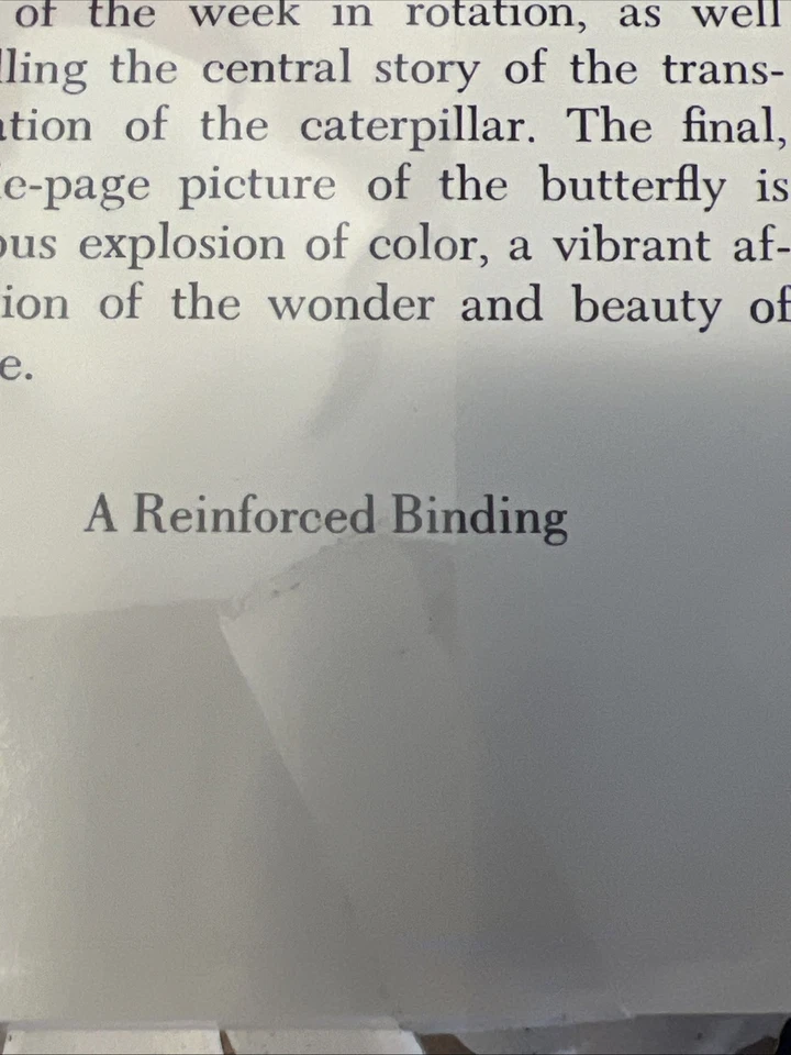 Very Hungry Caterpillar Eric Carle First Philomel Edition Reinforced HCDJ 1981 - Image 3 of 4