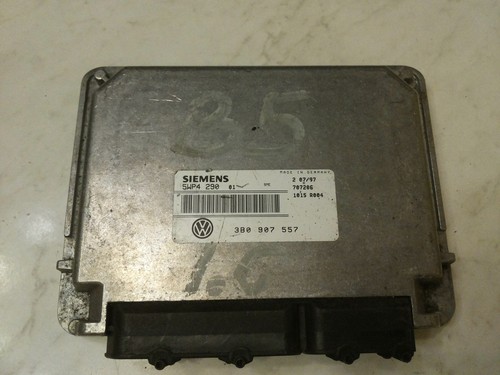VW AUDI Motor Steuer Einheit Computer ECU 3B0907557 5WP4290