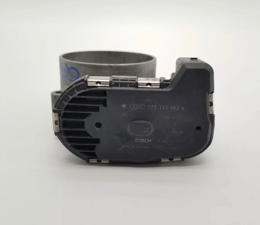 OEM 2004-2012 AUDI A6 A8 ALLROAD Q7 S4 S5 S8 TOUAREG CUERPO DEL ACELERADOR 4,2 L Foto 2 de 3