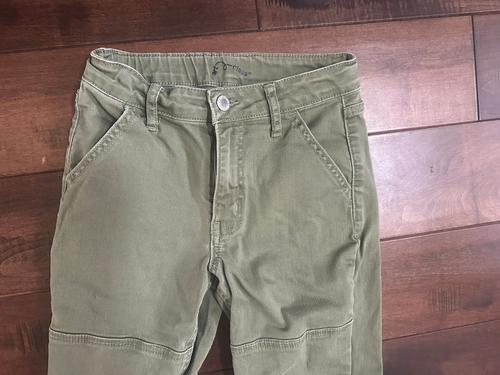 Art class - Girls' High-Rise Slim Straight Cargo Pants Green Adj Waist Size 10 - Picture 3 of 3