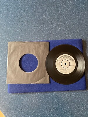 Single 7''  GARY GLITTER  ''I LOVE YOU LOVE ME LOVE/HANDS UP  ''  1973  BELL 1337
