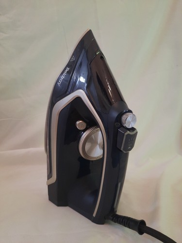 Beldray 2600W Iron NonStick Ceramic Soleplate Variable Temperature 280ml Tank S7 - 第 2/12 張圖片