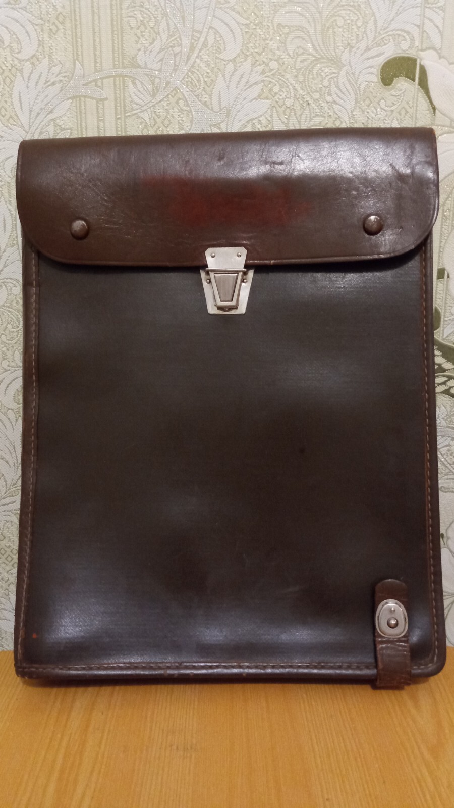 Cool leather document bag military 1971
