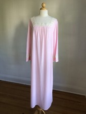 GORGEOUS VTG Pink w/ Ivory Lace Soft Fuzzy Full-length Nightgown SZ S/M
