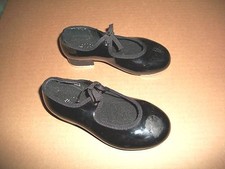 BLOCH GIRLS SIZE 9 M BLACK PATENT MARY JANE TAP SHOES PRE-OWNED