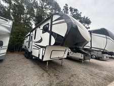 2019 Prime Time Crusader Lite 29RS