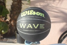 WILSON - WAVE - PHENOM - 29.5  BASKETBALL - BLACK/YELLOW  - NICE