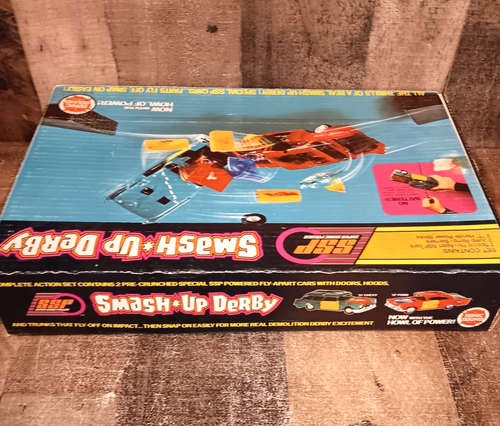Kenner SSP Smash Up Derby vintage n. 24841 57 Chevy Ford completo con scatola 1972 - Foto 17 di 24