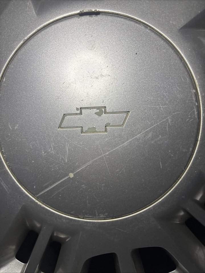 Chevrolet Malibu 2000-2005 15 pulgadas tapacubos OEM cubierta de rueda #3233, 9593496 Foto 2 de 4