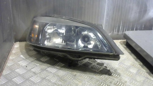 Optique Avant Droit (phare) OPEL Astra H Phase 2 – Réf 93190070 – Halogène – Occasion (bon état)