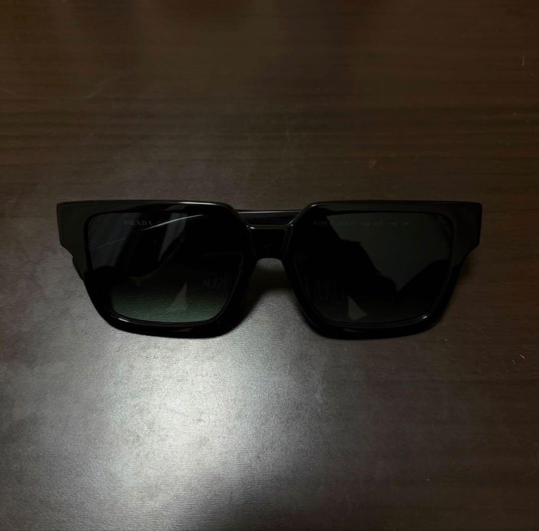 Prada Square Sunglasses Italy Black Women's New/Used 2024 Model