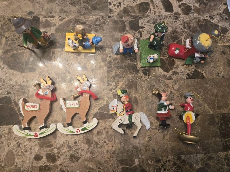 Lot Of 10 Vintage Wooden Ornaments Nursery Rhymes