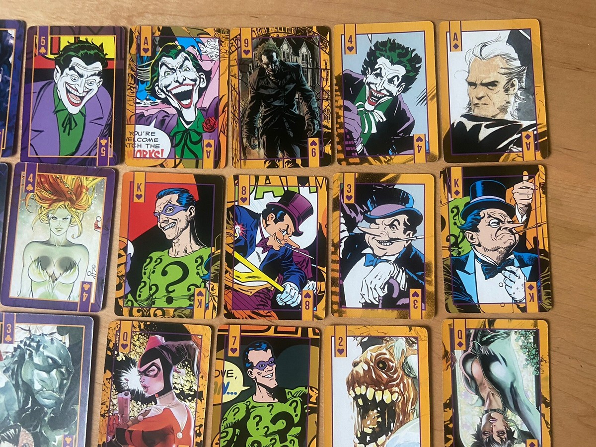 バットマントランプ　Batman Villains Playing Cards DC Comics Batman Villains Playing Cards : Amazon.sg: Toys
