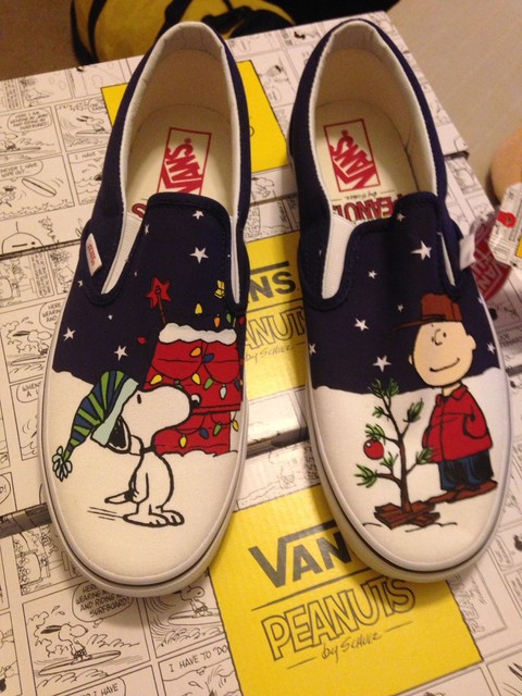 christmas snoopy vans