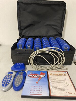 32 Qwizdom RF Clickers WORKS W/ Case, Discs Complete Set