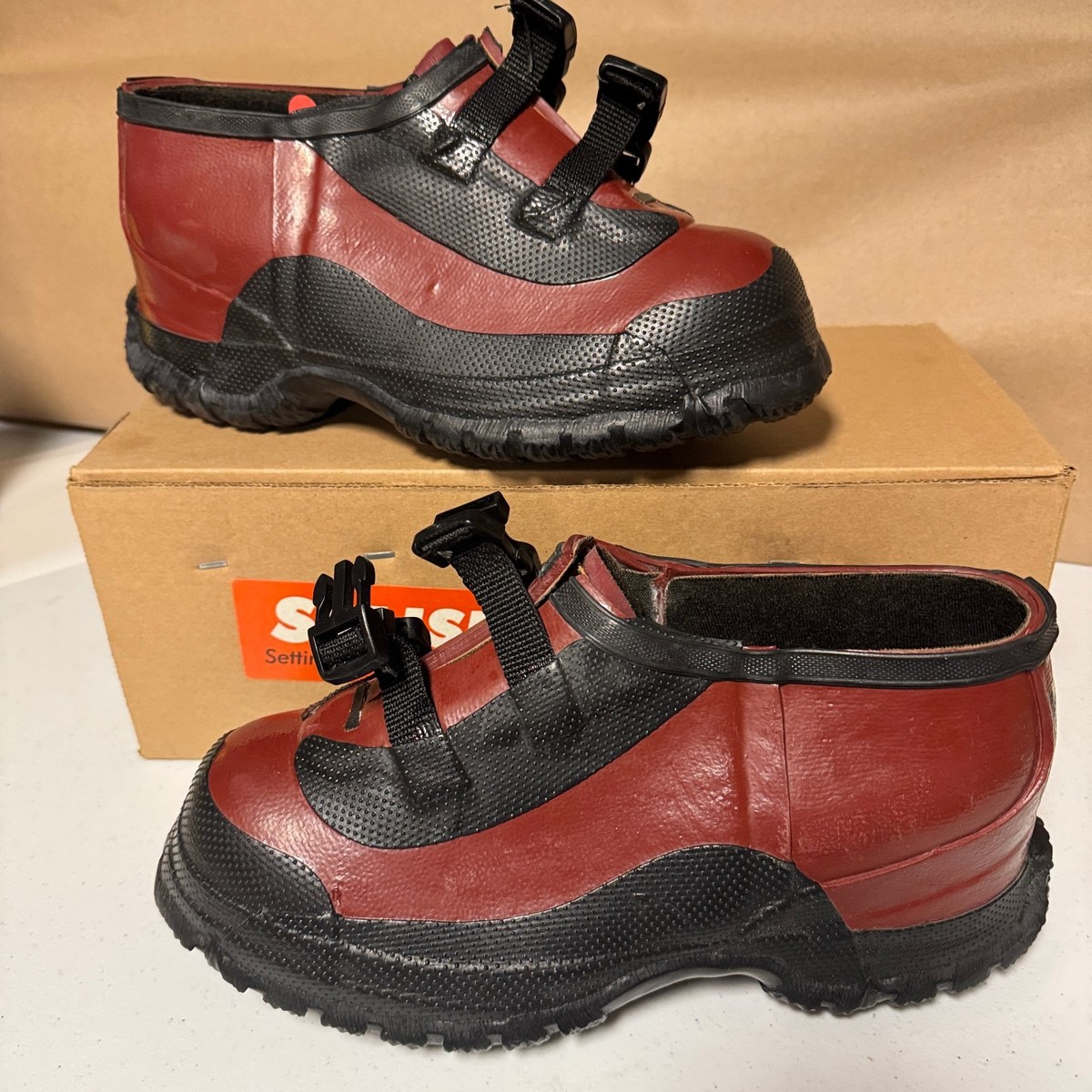 Salisbury Honeywell Overshoes #51509 Lineman Electrician  display picture 1