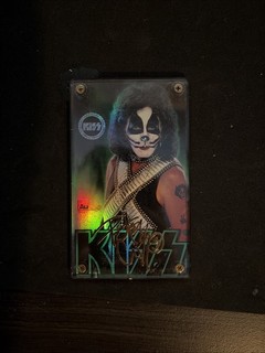 24k Gold Signed Peter Chriss Kiss Collectible Card #4819/5000