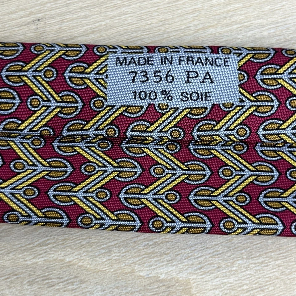 Corbata de Seda Hermes Geométrica Atómica MCM Estampado Patrón Rojo Amarillo 7356 Foto 4 de 4