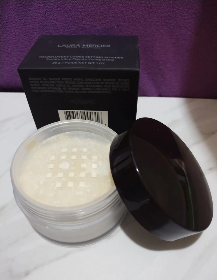 NIB Laura Mercier Translucent Setting Powder - 1oz/ 29g - Image 4 of 4
