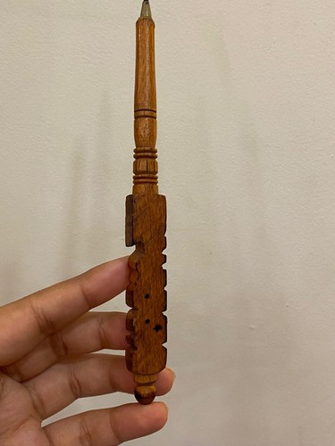 Pen Gift Novelty Giant Wooden Traditionally Hand Painted 6" Decor Souvenir Smark - Picture 5 of 5