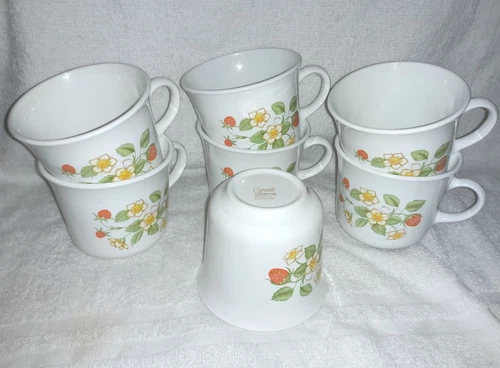 Set of 7 Vintage CORELLE Cups STRAWBERRY SUNDAE Pattern fy Home Interior 