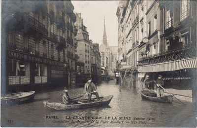 CPA Inondations 1910 PARIS Quartier de la Place Maubert (996877)