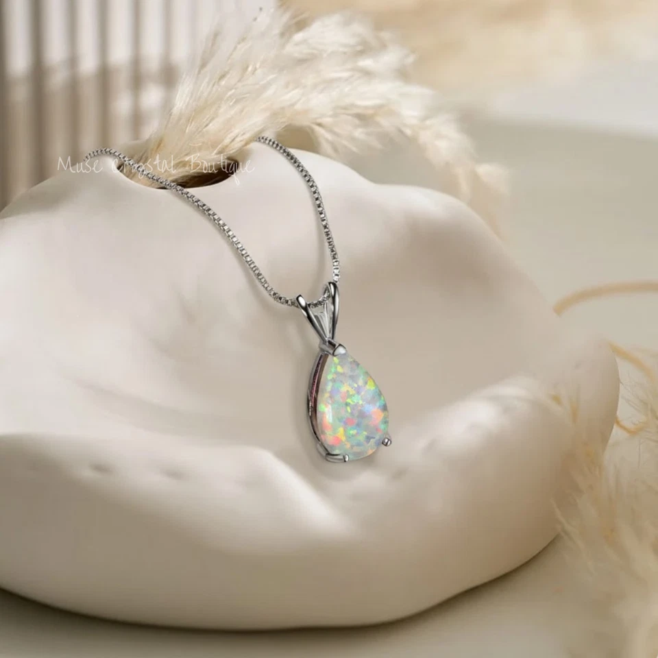 Collar de cadena minimalista de cristal curativo con colgante de piedras preciosas de ópalo de fuego para mujer Gif Foto 2 de 3