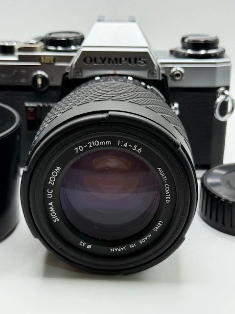 Sigma 28-70mm f/3.5-4.5  Macro UC Zoom Lens Olympus OM Mount + cap & hood - Image 2 of 4