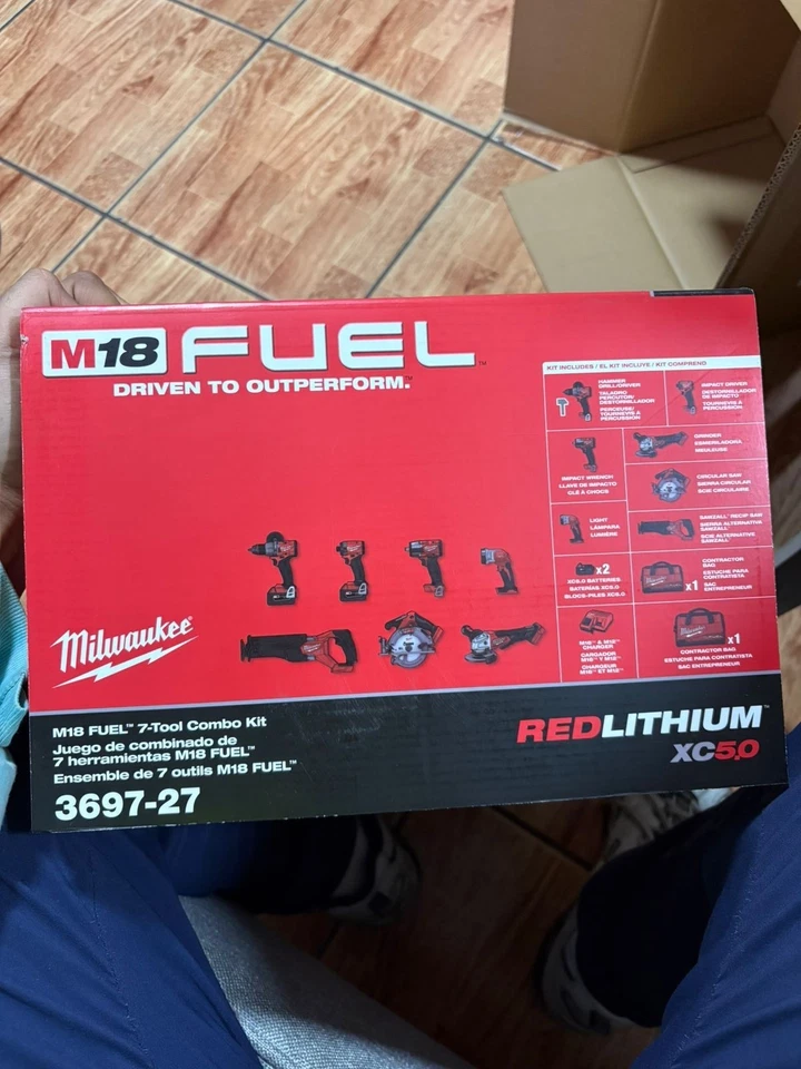 Milwaukee 3697-27 M18 Fuel 18V 7 Tool Cordless Lithium-Ion Combo Kit NEW SEALED - Image 2 of 4