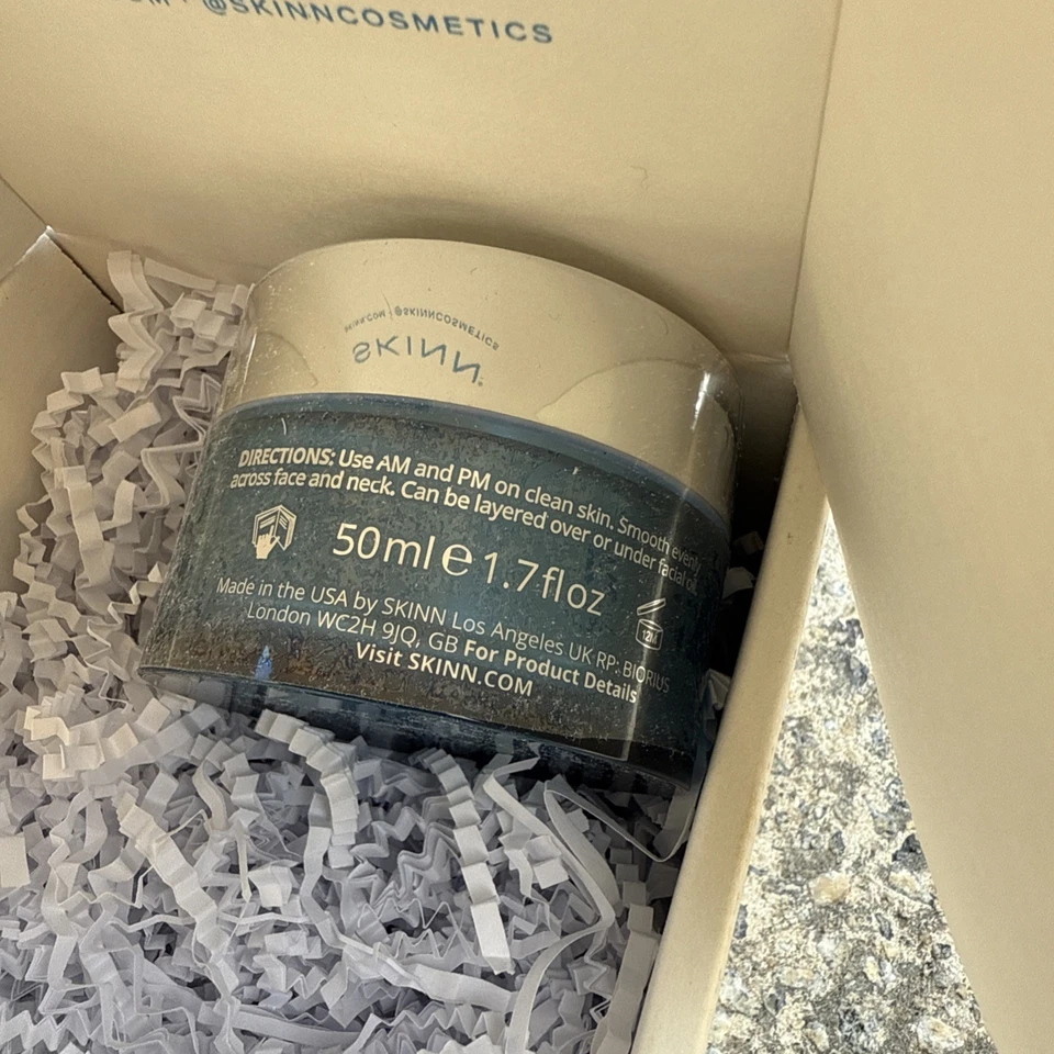 Skinn Divine Elixir Hydrating Algae Gel Cream  1.7 fl. oz.     NEW & SEALED - Image 2 of 2