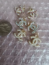 6 Pieces Designer Zipper Pull Chanel  Button Charm Pendant 18   Mm 