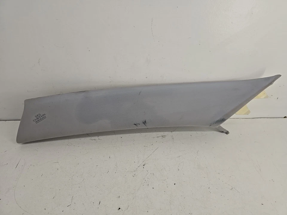 LEXUS IS250 2006-2013 PARTE DELANTERA IZQUIERDA SUPERIOR UN PILAR MOLDURA CUBIERTA PANEL GRIS OEM Foto 3 de 4