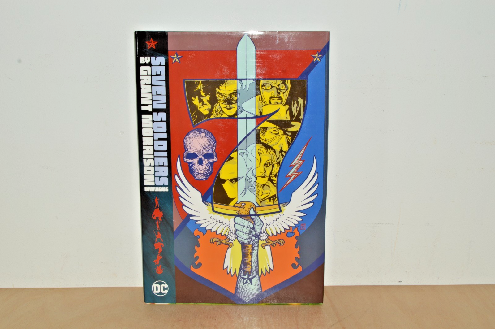 Seven Soldiers by Grant Morrison Omnibus Edition - DC Comics 2018 (#E1) 1st Ptg