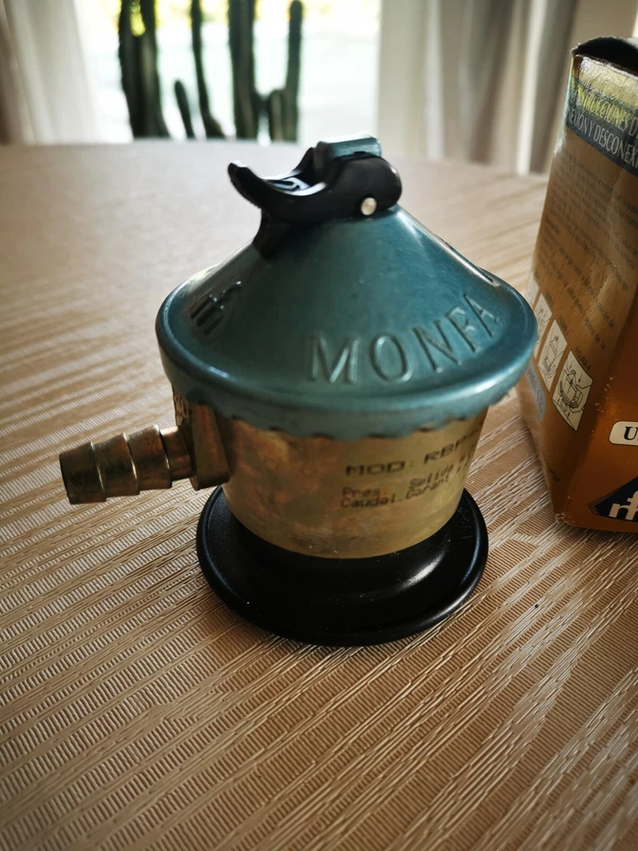 Regulador de gas Monfa RBP - 30 regulador de gas de camping español regulador de gas butano/propano NUEVO  Foto 3 de 4