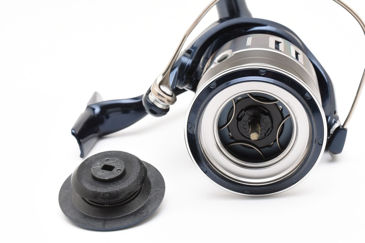 Shimano 21 TWIN POWER XD 4000HG Spinning Reel Near Mint From JAPAN