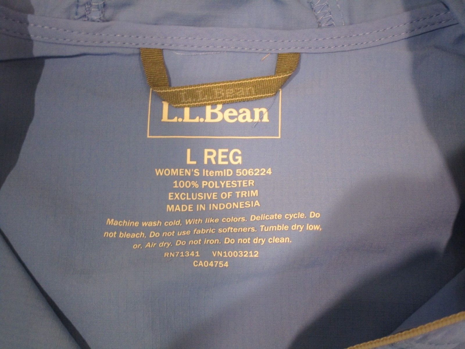 LL Bean Women's No Fly Zone Jacket Size Large EUC